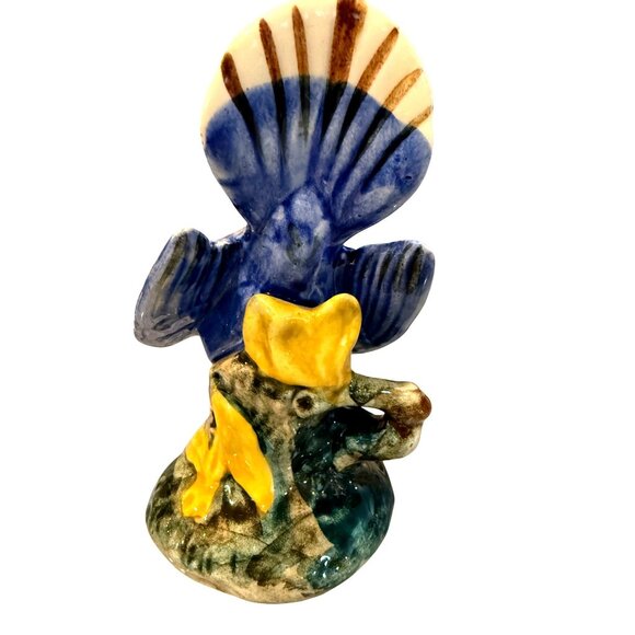 Vintage Ceramic Bluebird Figurine Hand-Painted With Yellow Flower On Base - Picture 5 of 9